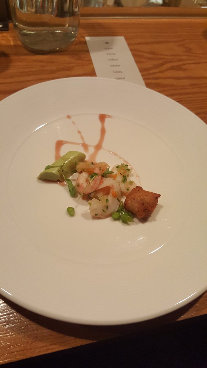 itssryannnnn's tweet photo. Shrimp roquefort avacado panacotta @celena_danielle @mjamesgray @BatteryBeerBar  🔥🔥🔥🔥🔥 https://t.co/nUWWNNE1gm