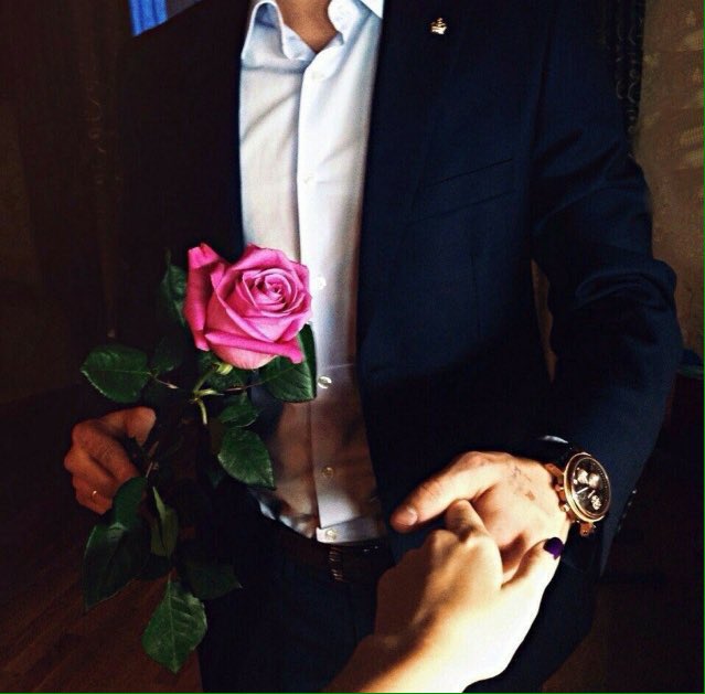 naimlopez_'s tweet photo. Pongamos de moda el amor a la antigua https://t.co/qZOXInualG