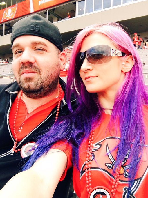 The Tampa Bay Bucs just won, I got U/us better seats for the game @PantyhoseJon 👌 https://t.co/TwESO<a href="/tag/pantyhose"class="tags"><span>#pantyhose</span></a><a href="/tag/goddesslife"class="tags"><span>#goddesslife</span></a><a href="/tag/cigburns"class="tags"><span>#cigburns</span></a>