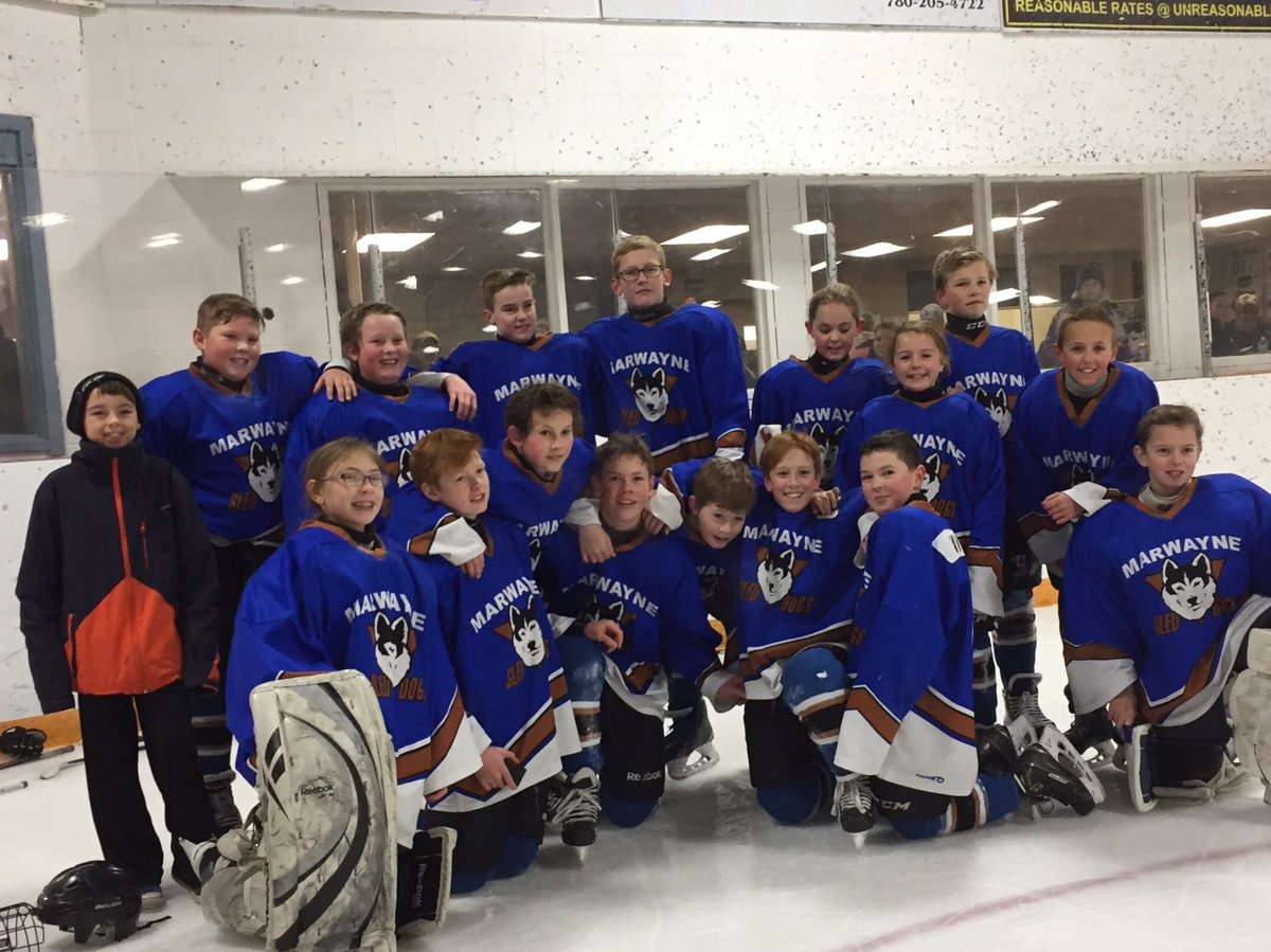 midget-hockey-team