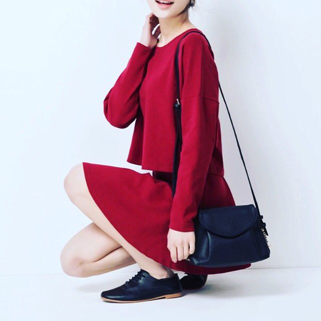 CapriceCouture's tweet photo. Red 2 pieces long sleeves suit @ https://t.co/9511XYGkc2 @ $24.99 #fashion#style#women#girls#mode#paris#fashionista https://t.co/aXcXcFpstv