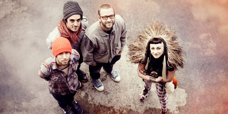 .<a href="/HiatusKaiyote/">Hiatus Kaiyote</a> to <a href="/SharonJones/">Sharon Jones</a>' soulful gems &amp; <a href="/mnmdmntn/">Man Made Mountain</a>'s homemade hip hop, we round up the best of 2016 ab.co/2hkdnJn #SkyHigh