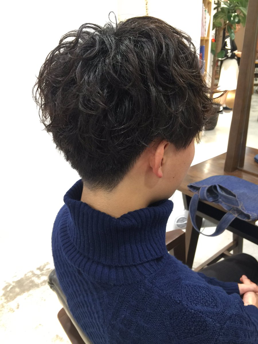 Navy店長 恭平 宇野恭平 Twitterissa 先週もたくさんのお客様にご来店して頂きありがとうございました ツーブロックショートマッシュ ラフパーマ 大人気です 来週もたくさんのご予約を頂いております 最高のヘアスタイルの最高の時間を過ごしましょう