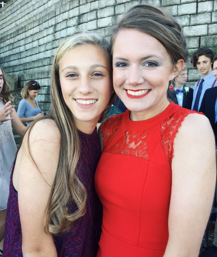 lillyyclarkk's tweet photo. Happy birthday makayla! love u & Stella so much I hope your day was great bud !🎈💛 #computertag @MakaylaPayne12 https://t.co/Xk4Pyr6aC8