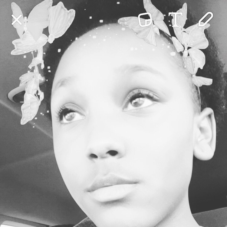 TayTaliyah's tweet photo. All Natural Hair!!!😍😘 https://t.co/b0YZ09wcoF