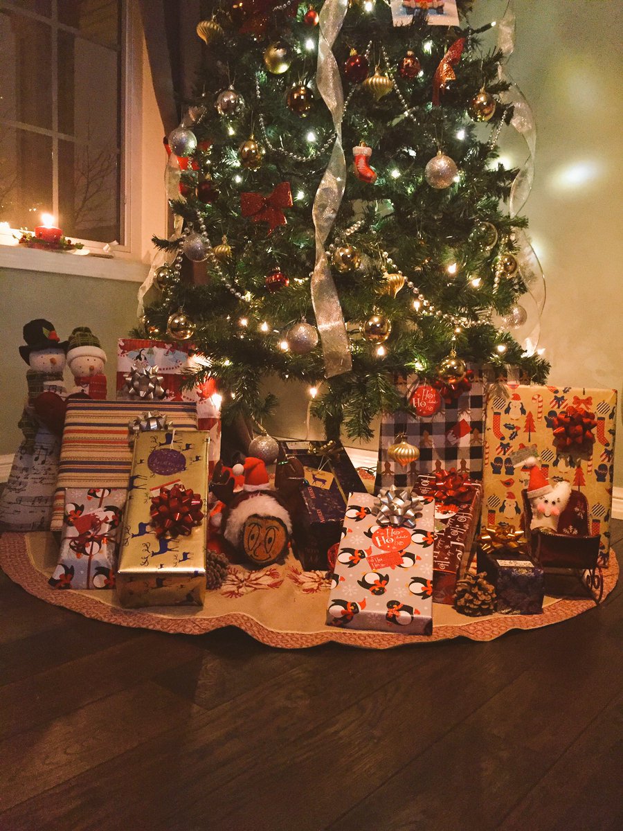 GinoNS's tweet image. Bon Nadal... :)