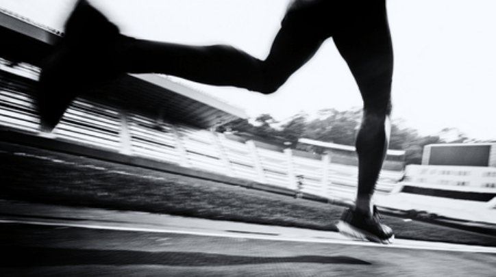 Page2SportsCFB's tweet photo. Why do our feet hurt when we jog and run? https://t.co/AFTIJyC756 https://t.co/LbmGm2qiDJ