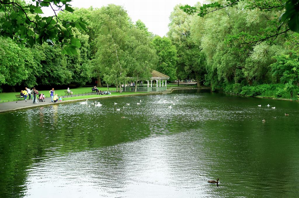 vero4travel's tweet photo. Parque St Stephen Green ¿Dónde correr en Dublín? https://t.co/GD4LHWKDg5 #dublin #irlanda #onlybefrom https://t.co/jvkZ9d5ZzV