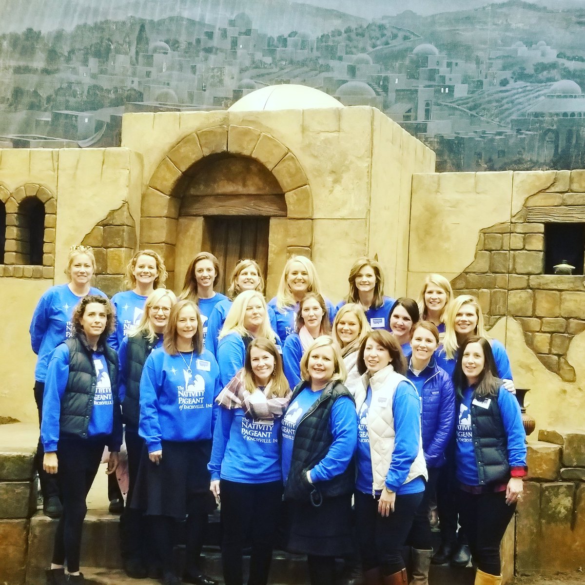 KnoxNativity's tweet photo. Thankful for a great Board this year! 
#awesome https://t.co/cYug1Puayq