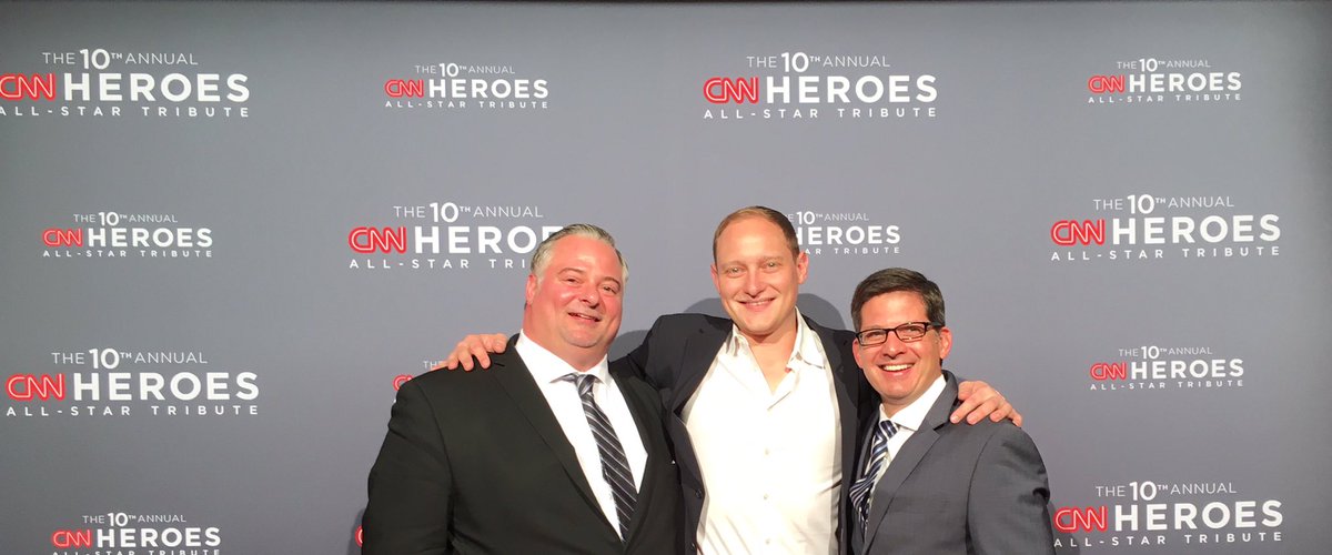 vinpnyc's tweet photo. @MAGNAGLOBAL MAGNA represents at #CNNHeroes...amazing evening and an amazing event. https://t.co/1PNaaQ2NI8