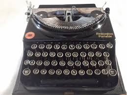 Antika daktilo tamircisi. Antika daktilo tamiri yapılır.İst Avrupa Yakası. Gezici Servis. daktilotamircisi.wordpress.com #antikadaktilotamircisi