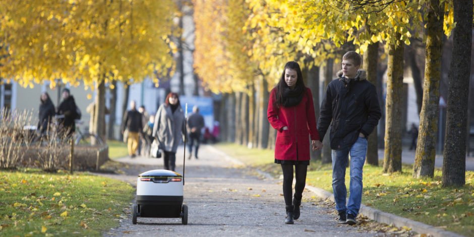 Premiers vrais essais pour le robot livreur de Starship Technologies humanoides.fr/starship-techn…