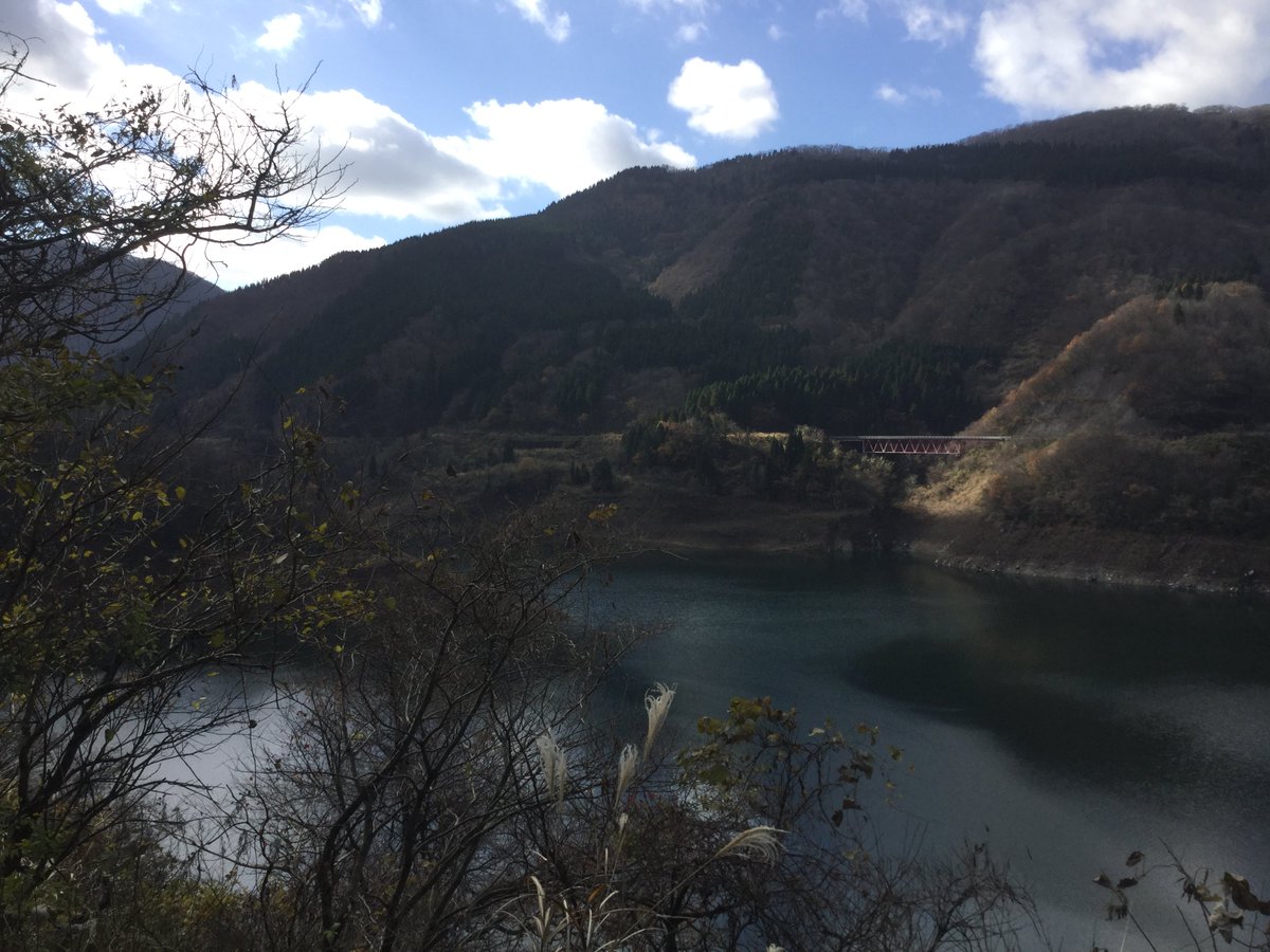 sfvtateish's tweet photo. ～きょうの農園～
本日は大野市の美しい景色をお届けします！
写真の荒島岳は「大野富士」とも言われています。
#荒島岳　#大野市　#大野富士 https://t.co/szZASU9obA