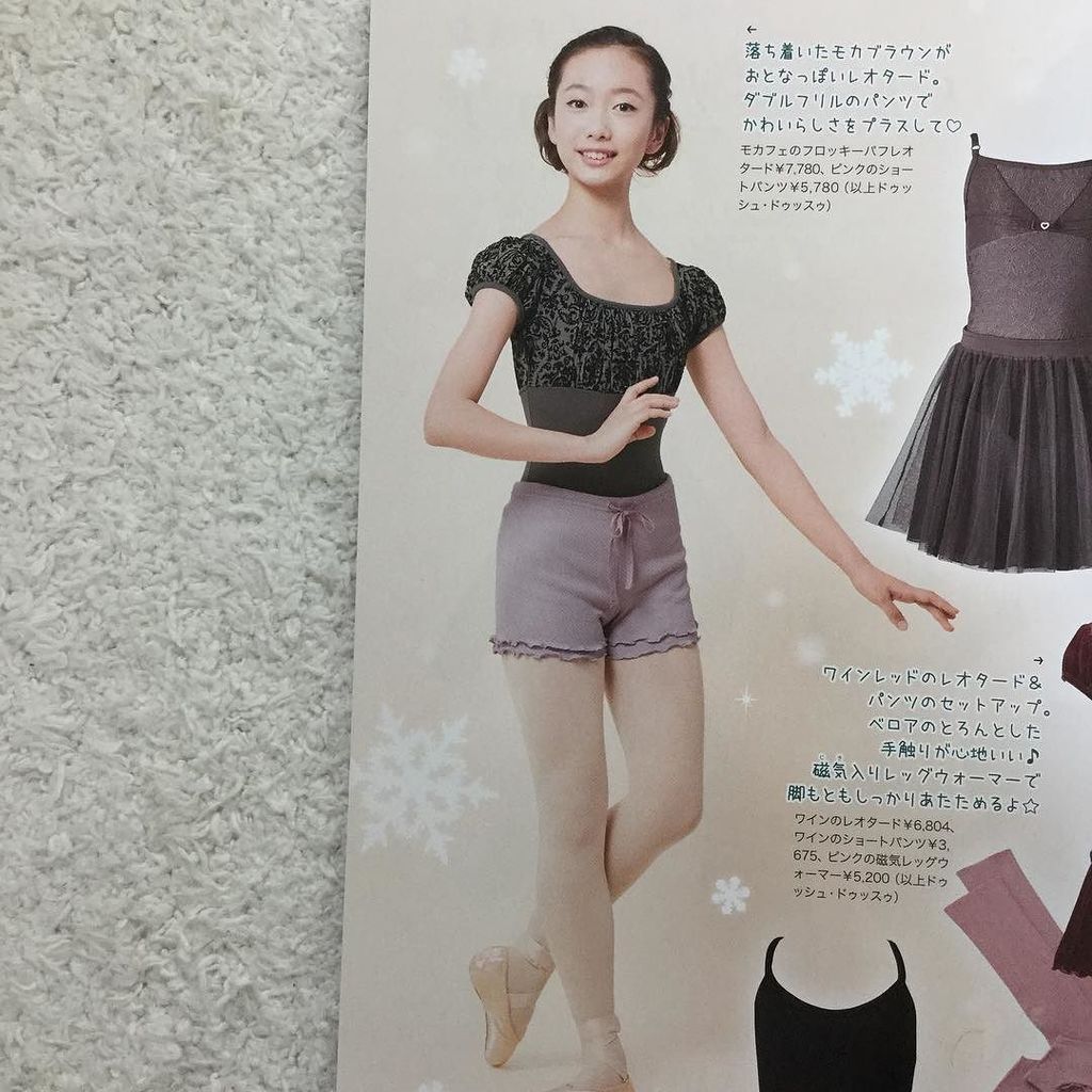 バレエショップdessusdessous Pa Twitter クララ1月号にはドゥッシュドゥッスゥのウェア多数載せていただいてます 可愛いコーディネートでモデルさんモデルさんも可愛いです バレエ バレエ雑誌 クララ 1月号 T Co Iisofuasbr