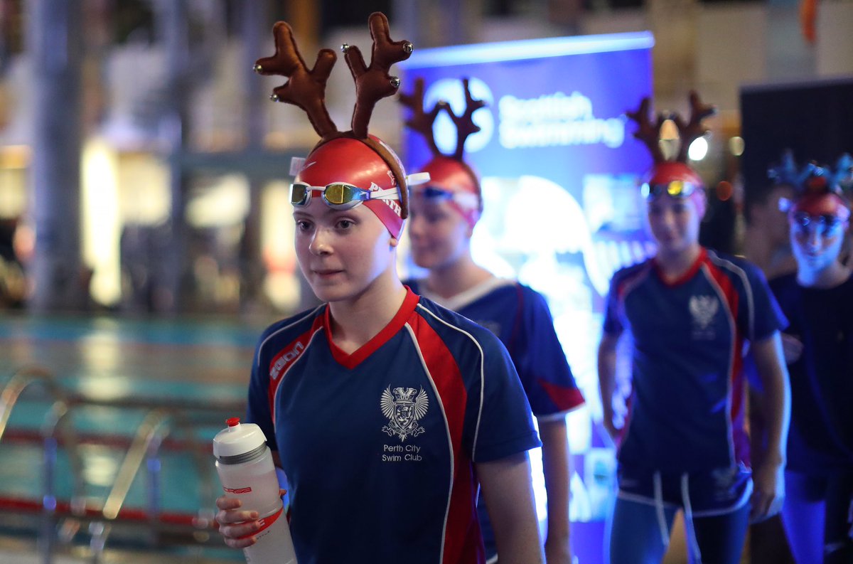 ScottishSwim's tweet photo. Great finale at the National Short Course Championships 2016 as Scottish Records continue to tumble 🏊🏼💨#ScotNSC16 https://t.co/yc85YEUY2R https://t.co/GfrTIl42PZ