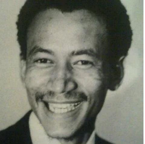 #ThisDayInHistory South African veteran journalist and activist Zwelakhe Sisulu is arrested at John Vorster Square in 1986.