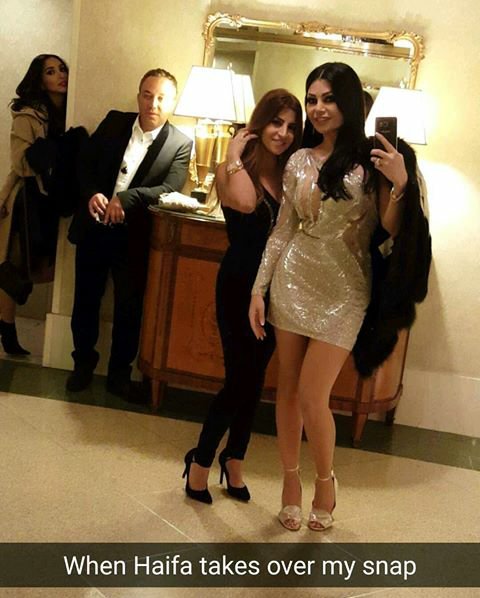 Suzan_HW's tweet photo. #هيفاء_وهبي مع أختها ومديرة أعمالها وصديقها #بسام_فتوح 💙📷
@HaifaWehbe
#HaifaRockingTheBAMA #HaifaWehbe #BAMA2016 https://t.co/sVaSH46trX