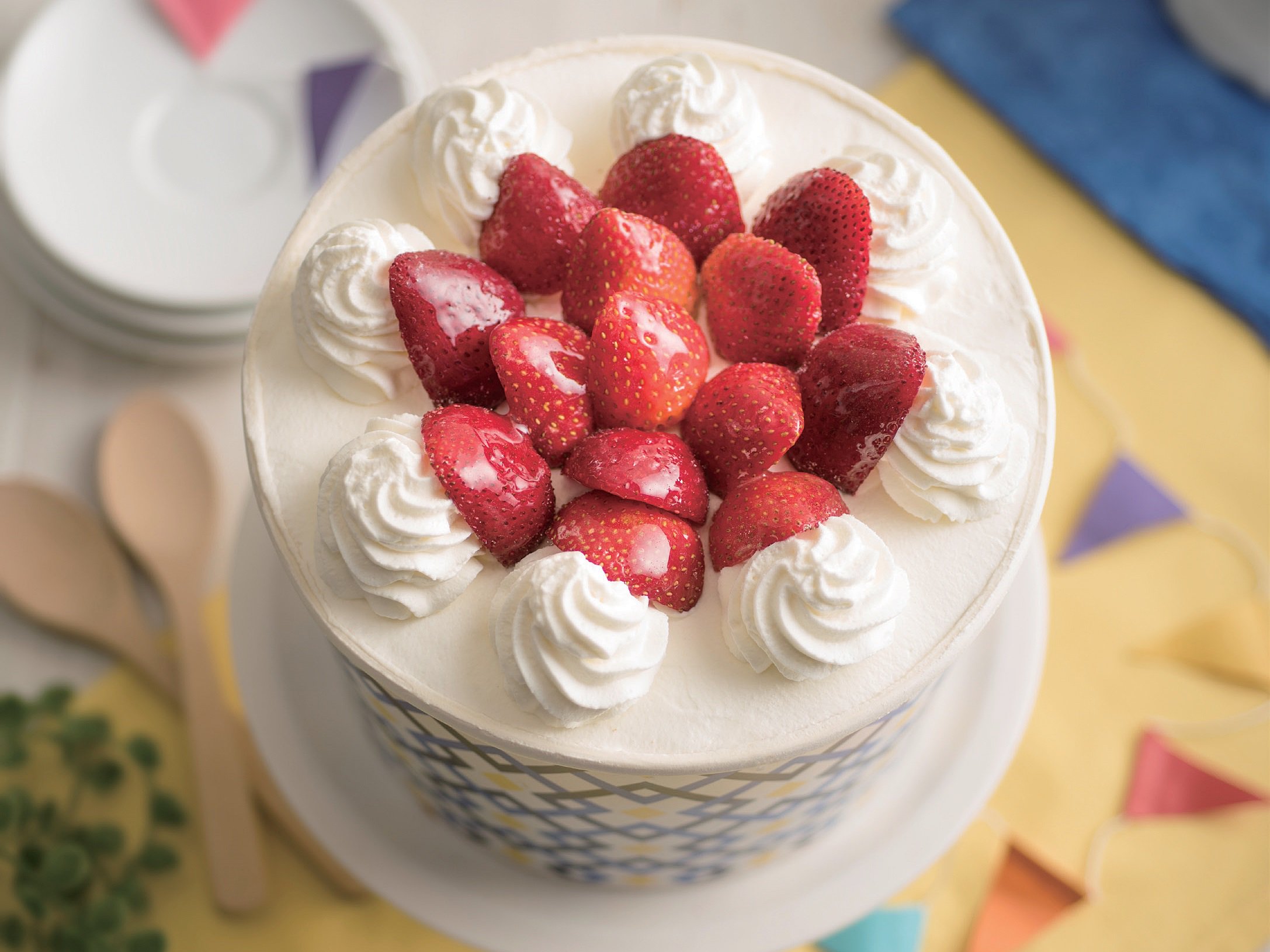 تويتر グランデュオ立川 على تويتر 季節に合わせた新フレーバーが続々登場の ザ シフォン スプーン からクリスマスにおすすめするのは ザ パーティーシフォン 詳しくはこちらhttps T Co Siyaxikwod 1階 ザ シフォン スプーン シフォンケーキ