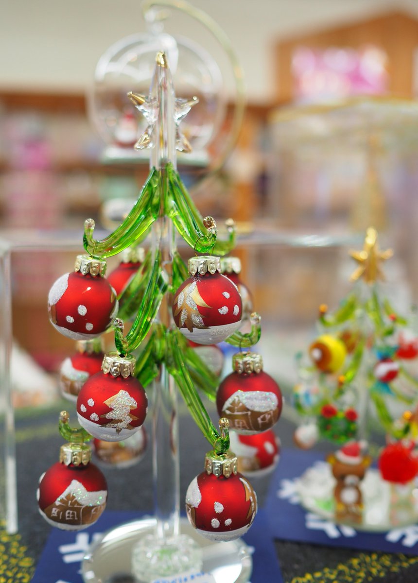 イズハピ 西伊豆ガラス美術館 黄金崎クリスタルパーク には クリスマスに飾りたい可愛らしいガラス細工がたくさん並んでいます 美術館の裏手には パワースポット黄金崎公園 馬ロック があり こちらもオススメ T Co Bzpjo5amng 黄金崎