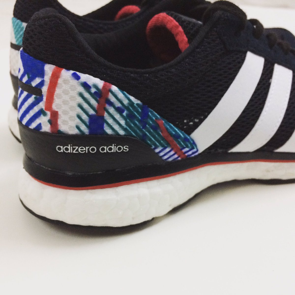 awanrun's tweet photo. Adizero Adios 3
#BoostKL #Adizero #Adios3 #3stripestyle #KyserunKrew #adidasMY #adidasrunning https://t.co/Xg2i3Zxwae
