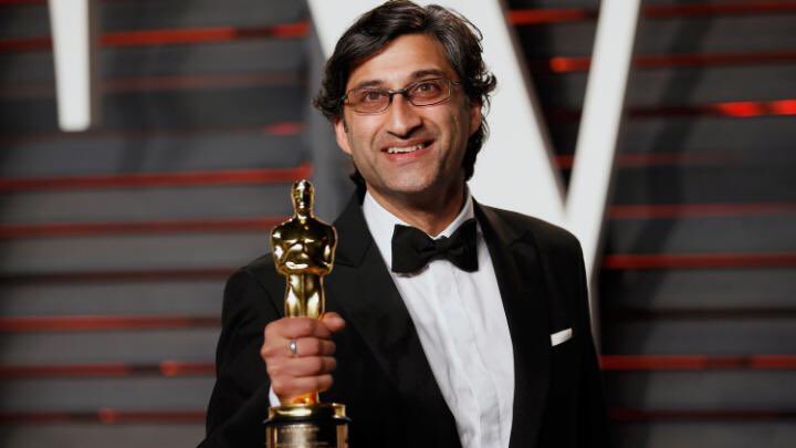 UWStudentGuide's tweet image. Congratulations to the #GoldenGlobes nominees! We're reminiscent of our graduate @asifkapadia winning an Oscar for his documentary, Amy! 🏆