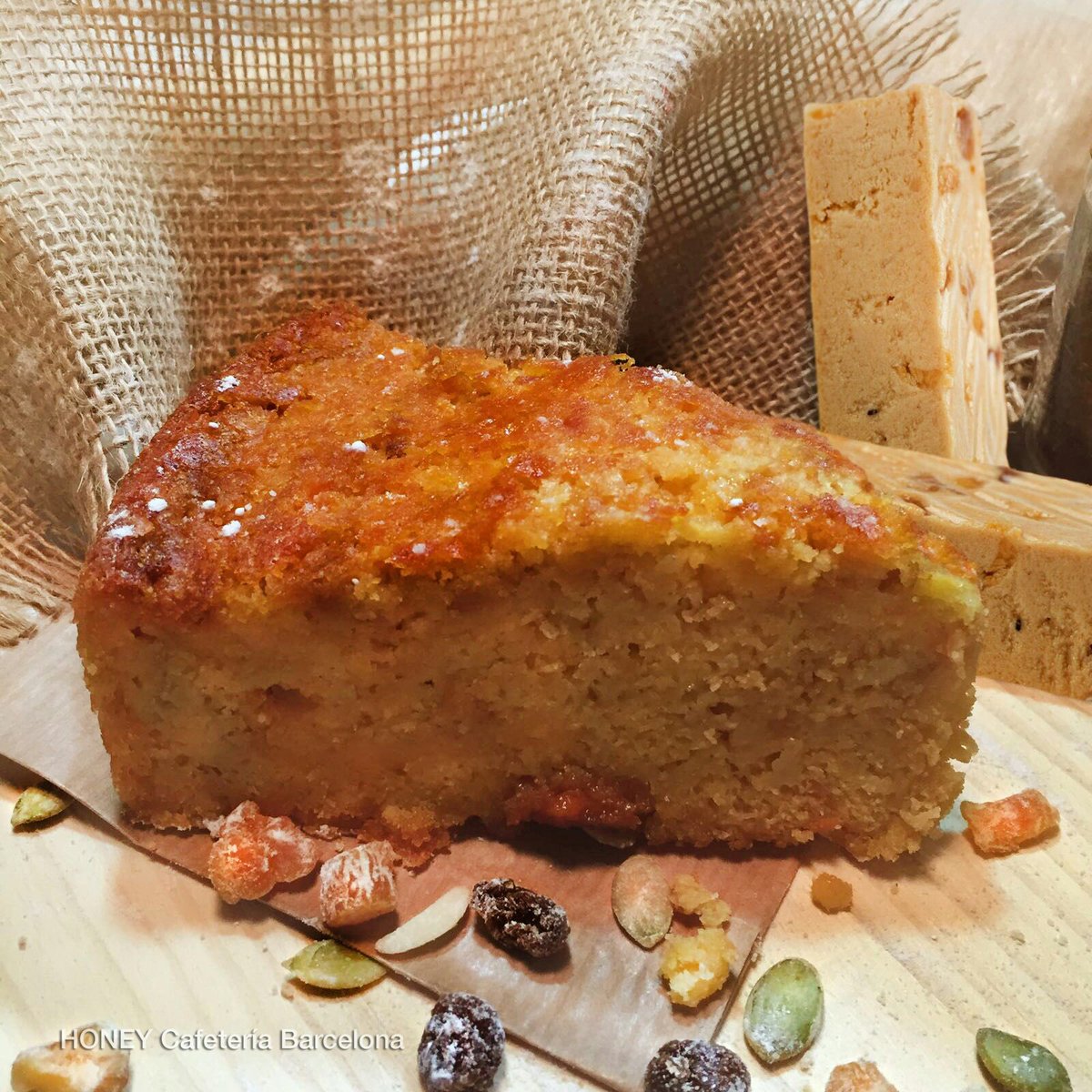 El pastel de turrón es un clásico de estas fechas que podrás encontrar en Honey... Ven rápido que vuela!😊