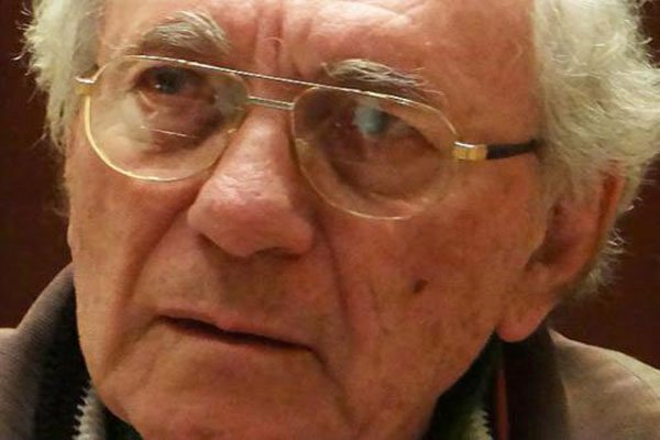 Elaph's tweet image. رحيل صادق جلال العظم غريبًا في برلين   #صادق_جلال_العظم #وفاة #سوريا #ألمانيا #نقد#دين  is.gd/3tWV9A