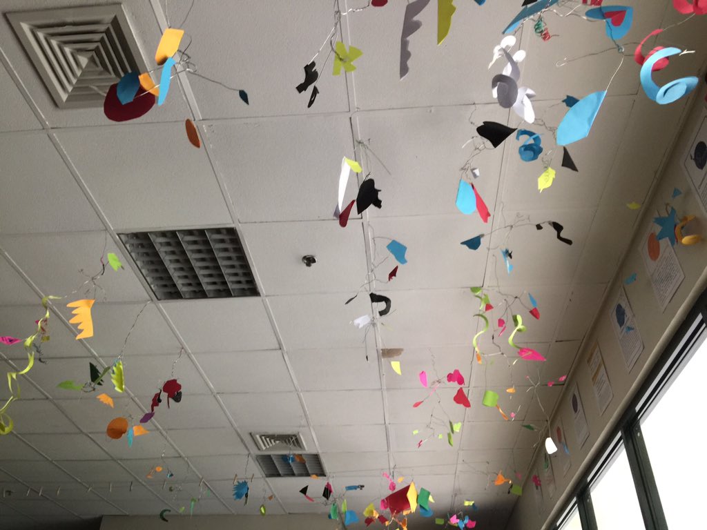 MakingMatisse's tweet photo. Joyful ceiling. #AlexanderCalder https://t.co/1pfjo4cu29