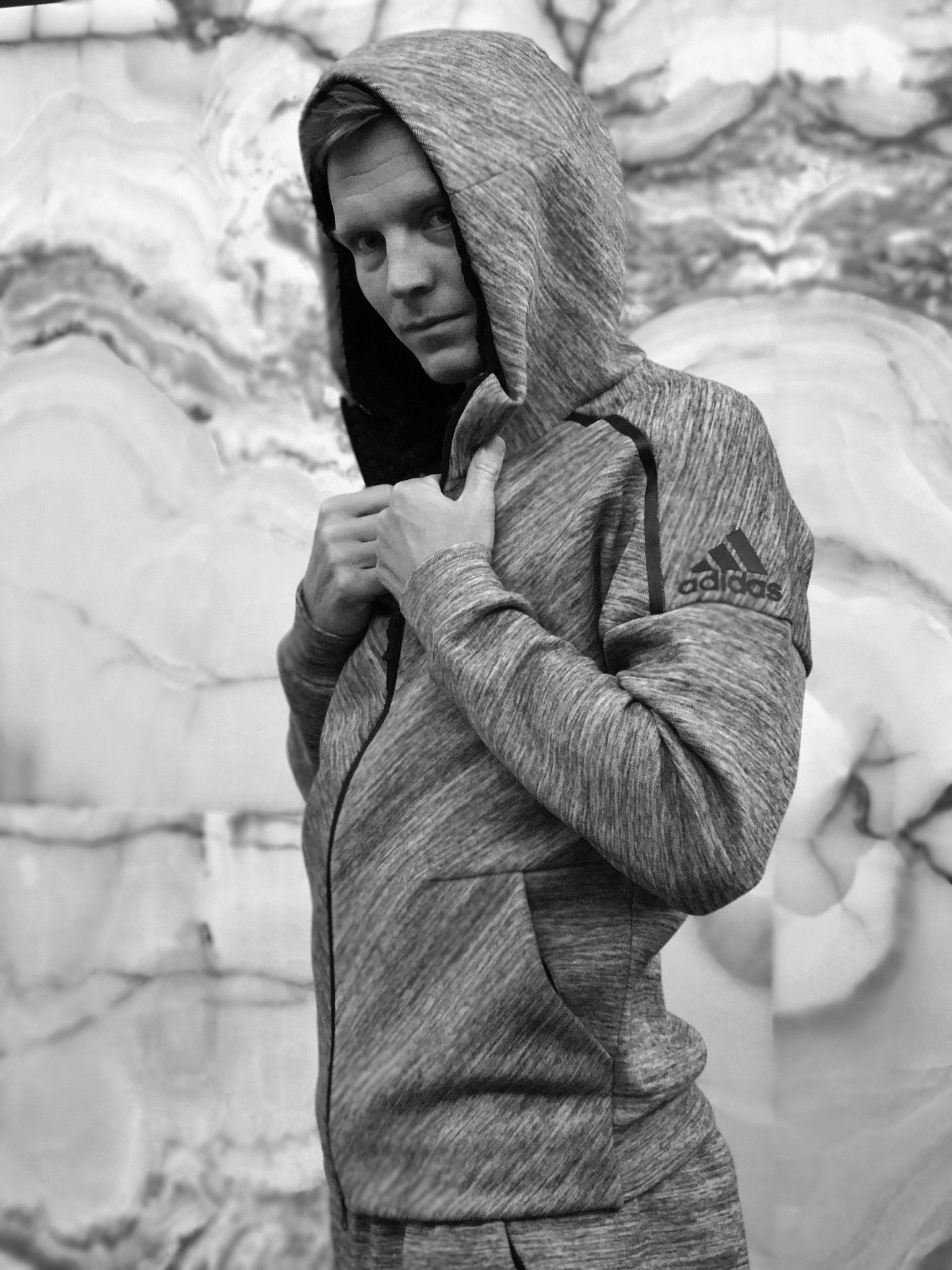 Draai vast Niet verwacht kraam Tomáš Berdych on Twitter: "Just received my @adidas ZNE Travel Hoodie,  designed to help me #FindFocus when I'm on the road.  https://t.co/Y0oMiDXi90" / Twitter
