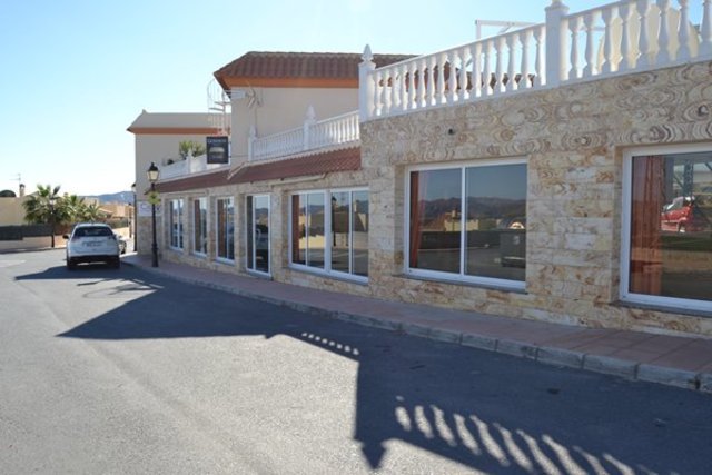 CalidaHomes's tweet image. A very popular bar/ restaurant and entertainment located in the heart of La Alfoquia, Zurgena -calidahomespropconsult.com/view-property/…