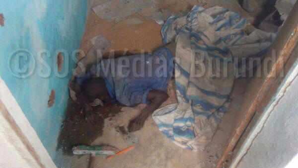SOSMediasBDI's tweet photo. REPORTAGE - #1212massacre : un an après, @SOSMediasBDI est retourné sur les lieux https://t.co/2Or3WQBIXJ #Nyakabiga #Bujumbura #Burundi https://t.co/C2O4bgEsb6