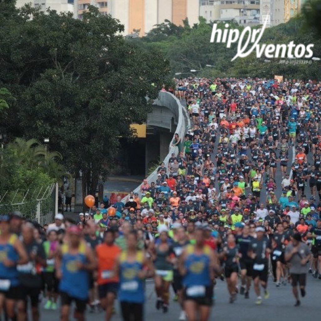 Hipereventos's tweet photo. ¡Feliz lunes y feliz semana para todos! Sobretodo para quienes amamos la vida sana, el deporte y el bienestar. #12Dic #FelizLunes https://t.co/SiArulFvRt