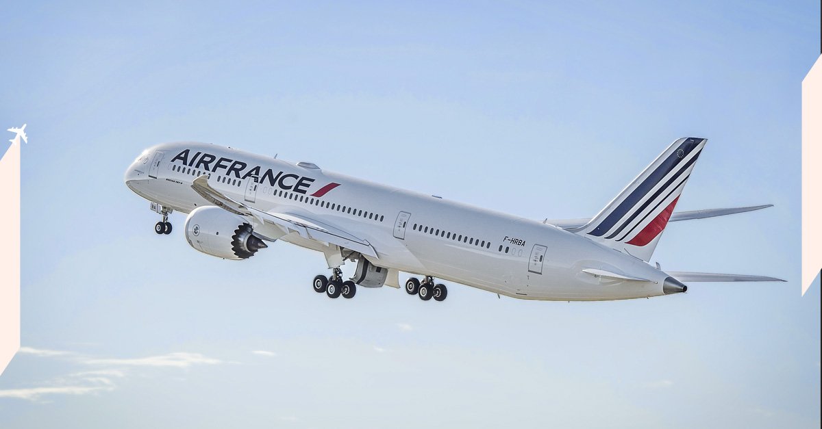 AirFranceUK's tweet photo. Win a flight to #Paris from London Heathrow on a #B787! Just follow, retweet, and cross your fingers! #AirFrance787 https://t.co/MW6PrybYFU