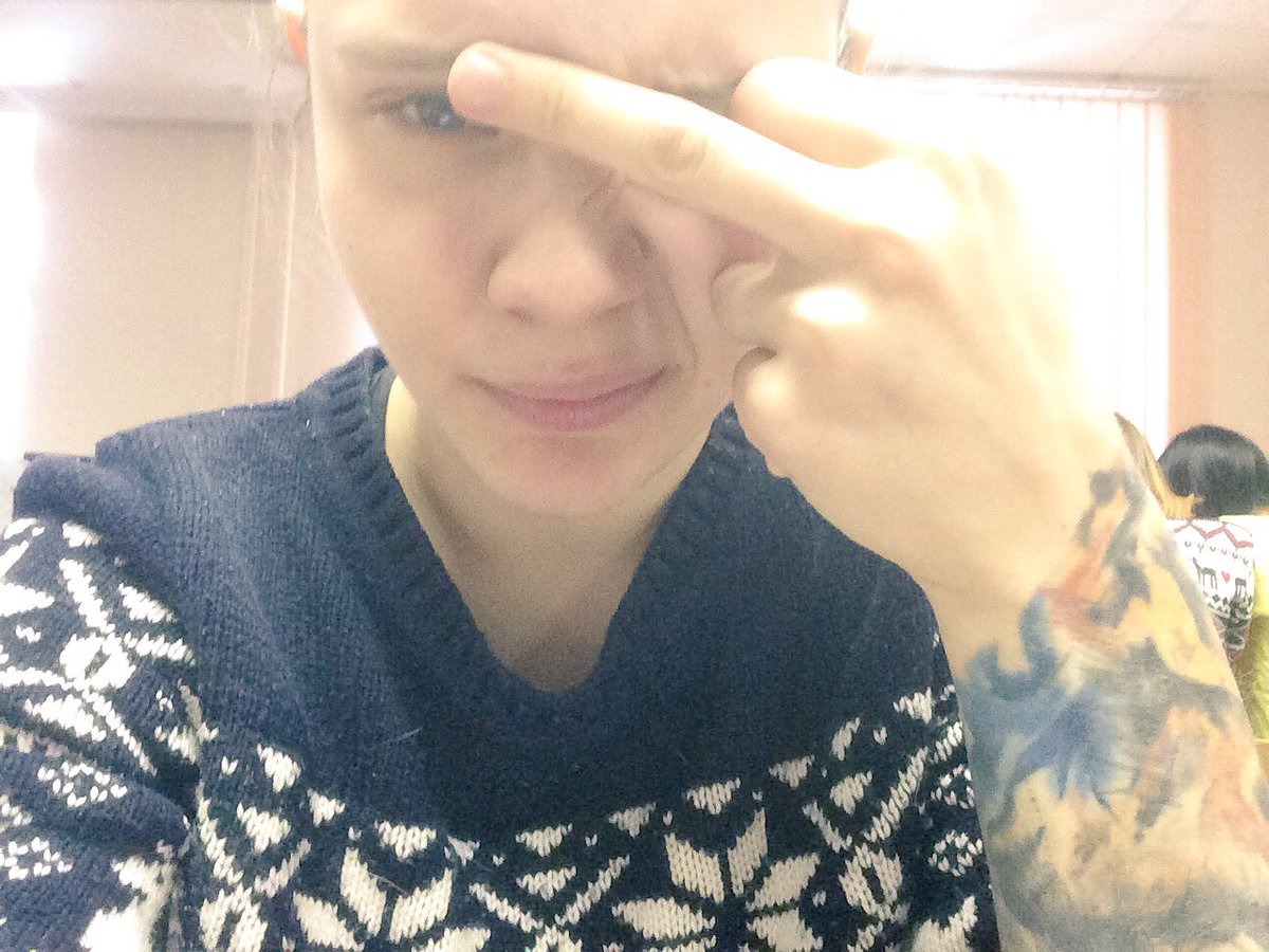 KateMarks07's tweet image. к черту вашу сессию...
Я спать хочу😭