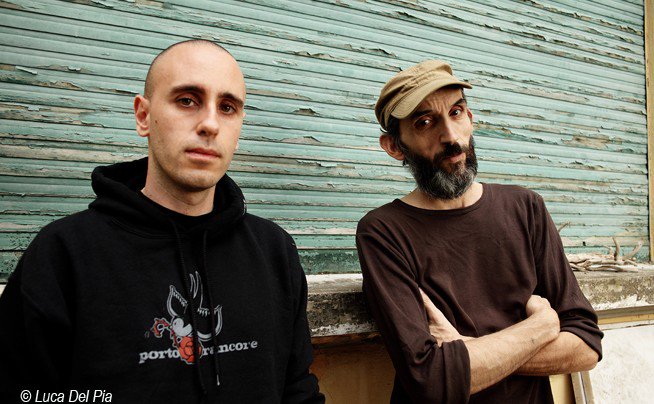 Auguri a Gipi e Zerocalcare, che oggi compiono gli anni.