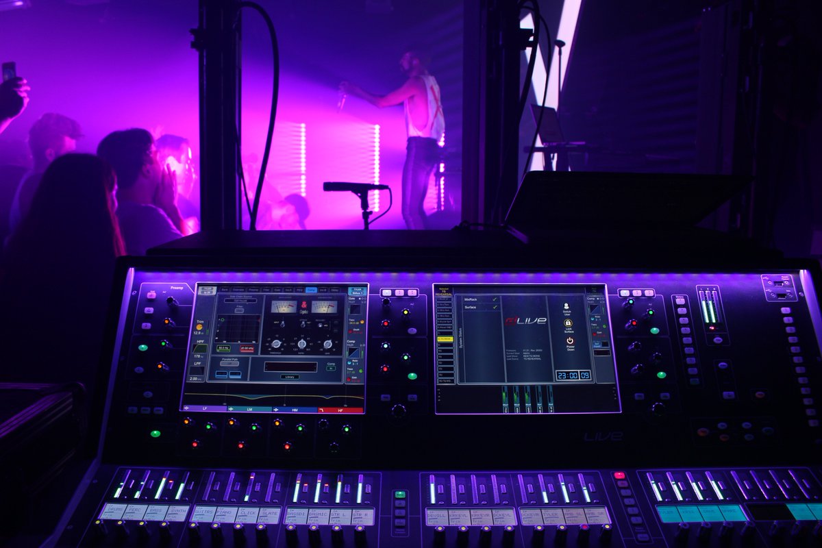 dLive FOH &amp; Mons for <a href="/tylerinacoma/">tyler glenn</a> at <a href="/TheSatelliteLA/">The Satellite</a> 
FOH - S7000/DM64 engineer Neal Duffy
Mons S5000/DM48 engineer Mike Bangs
<a href="/A_M_AND_S/">AM&S</a>