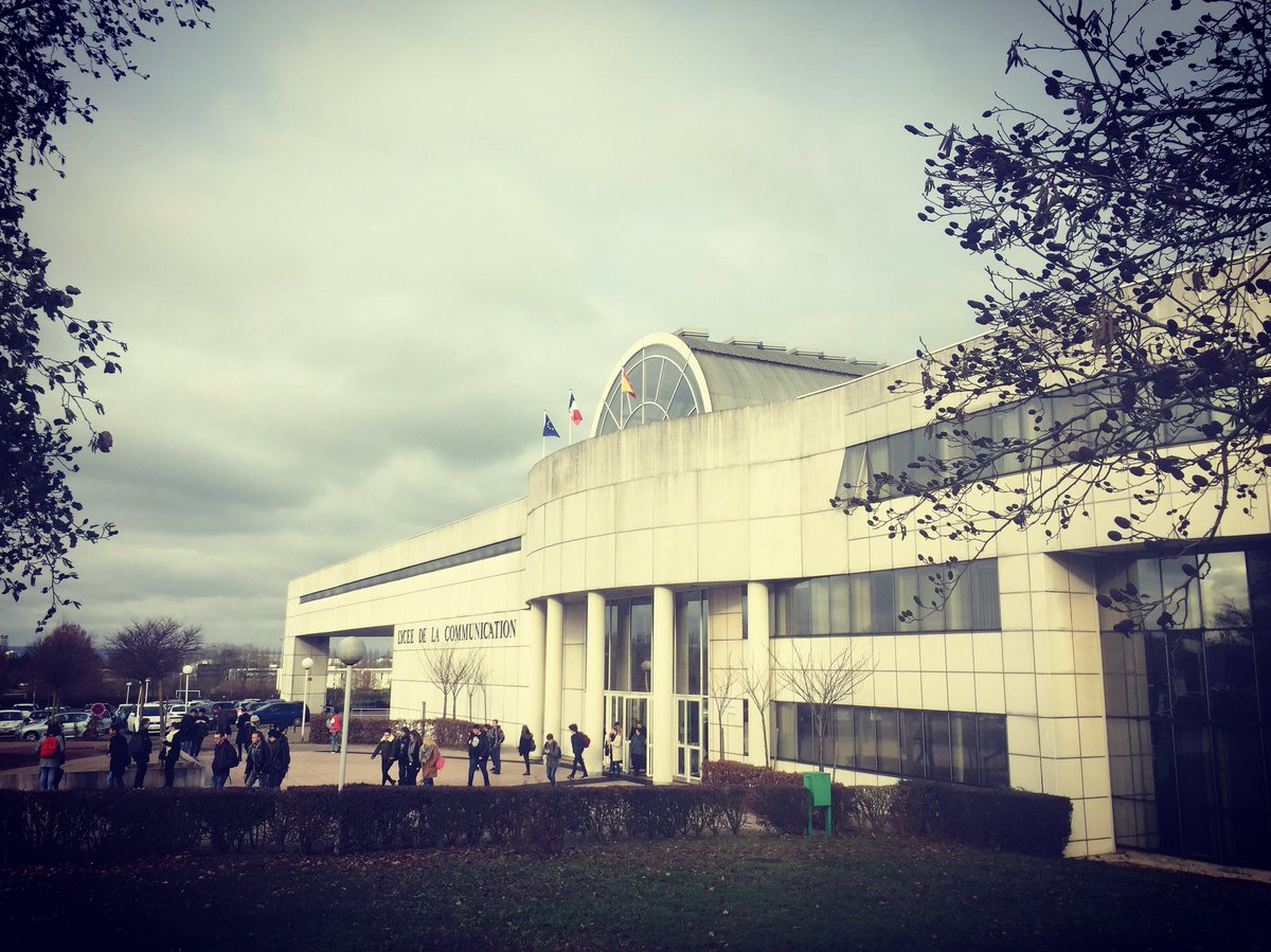 nicolastochet's tweet image. Ce matin, visite au Lycée de la Communication pour conforter le partenariat entre le #LyCom et la Cité Musicale #Metz !