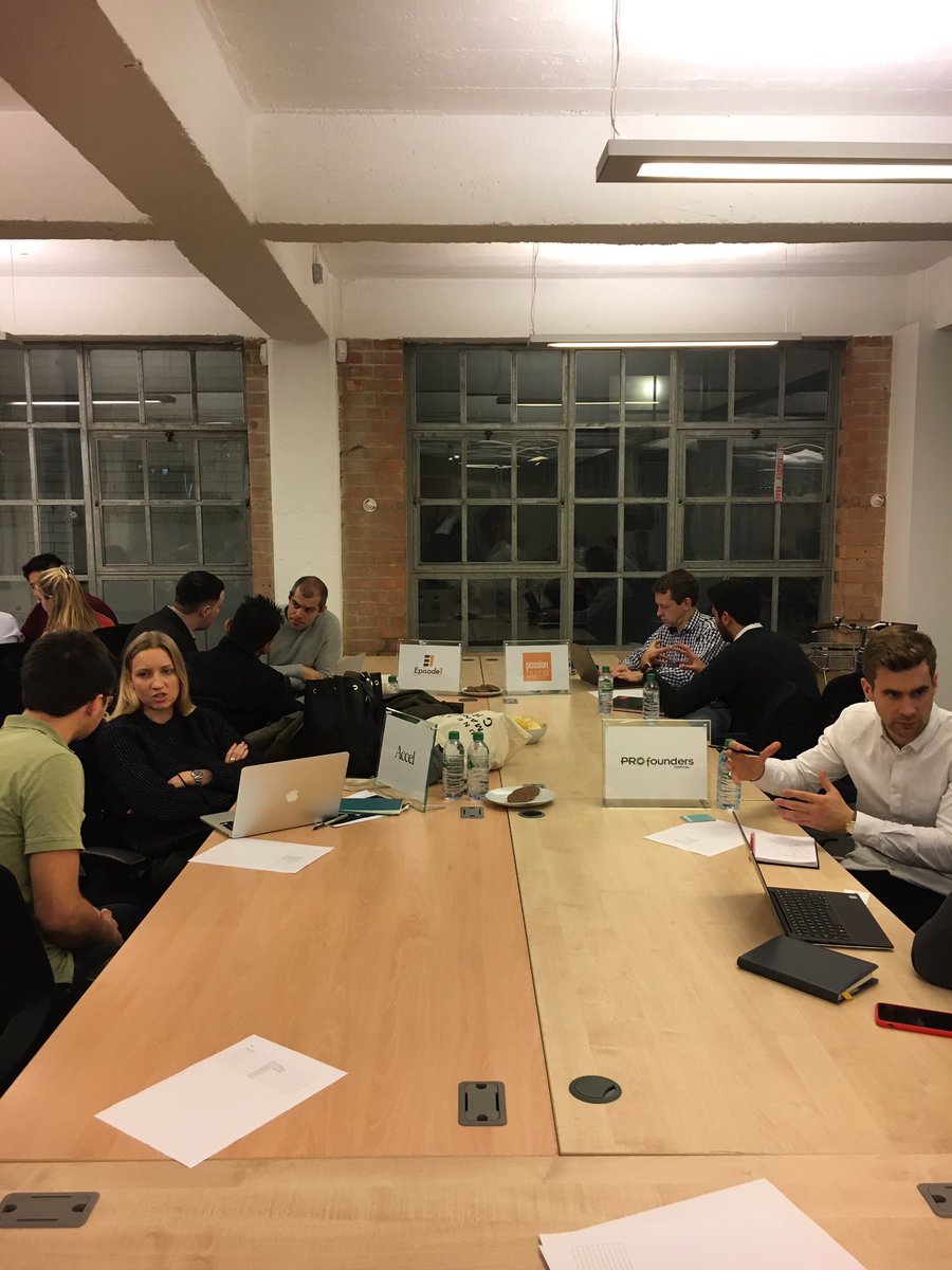 Office hours <a href="/whitebearyard/">White Bear Yard</a> hosted by <a href="/passioncapital/">Passion Capital</a> - awesome turn out from 10 top London VCs and 30 (first-come-first-serve) startups