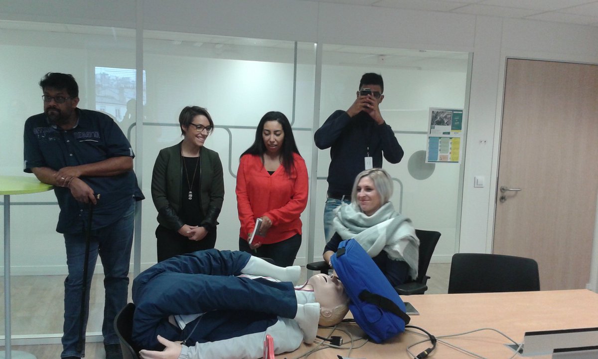 @GaelleWz <a href="/jessica01020505/">Jessica Saavedra</a> <a href="/ClemMeurisse/">Clemence MEURISSE</a> <a href="/Elouarghir/">El ouarghi</a> <a href="/AshELH/">achraf El-H</a> @AgatheThomas5