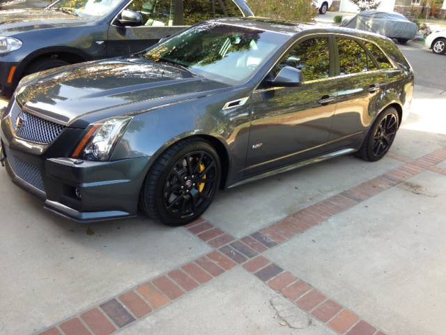 FastInFastOut's tweet image. Manual CTS-V Sport Wagon For Sale fastinfastout.com/2016/12/manual…