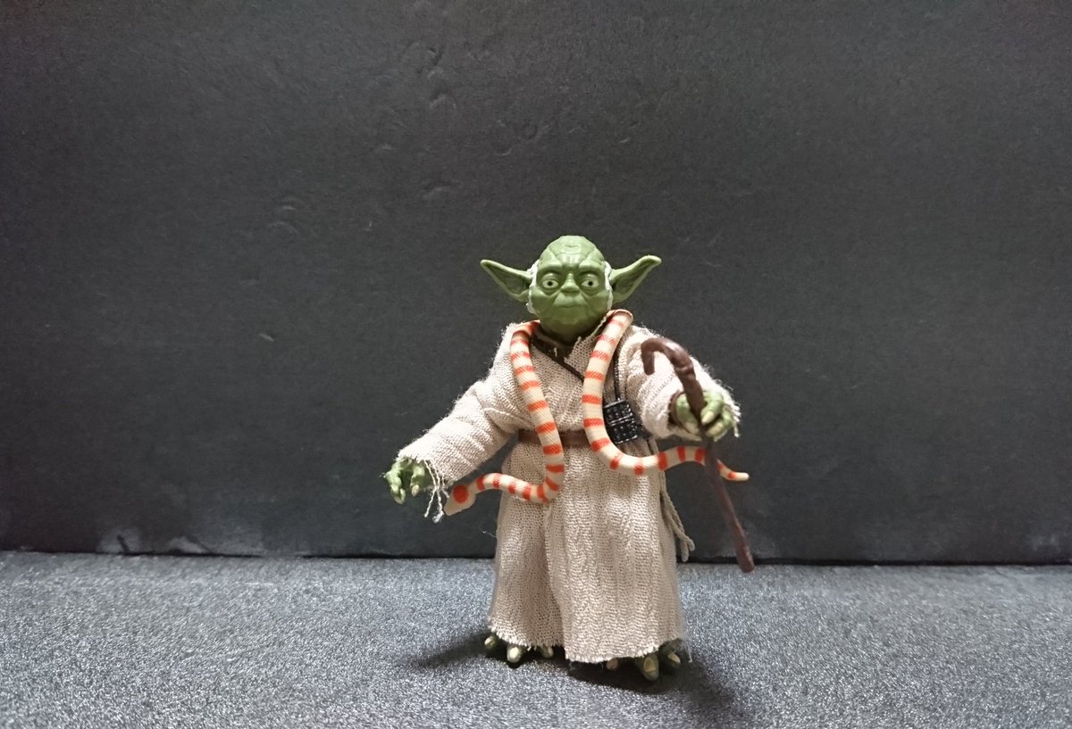 ガングマン No Twitter スター ウォーズ ブラック シリーズ6インチフィギュア ヨーダ スター ウォーズシリーズより ジェダイ マスターのヨーダです 可動域的にプリクエルのような俊敏なポージングは難しいです Starwars