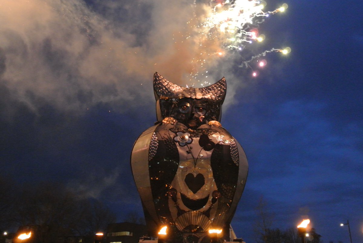Duizenden Bosschenaren nemen afscheid v JBoschjaar. Honderden vrijwilligers maakten het mogelijk. Bekijk de foto’s! bit.ly/2gDozCk