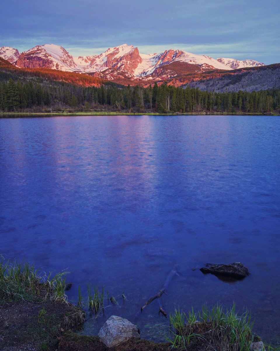 A stunning shot from Rocky Mountain National Park that's worth waking up early for.  <a href="/AaronFuhrman/">Aaron Fuhrman</a>