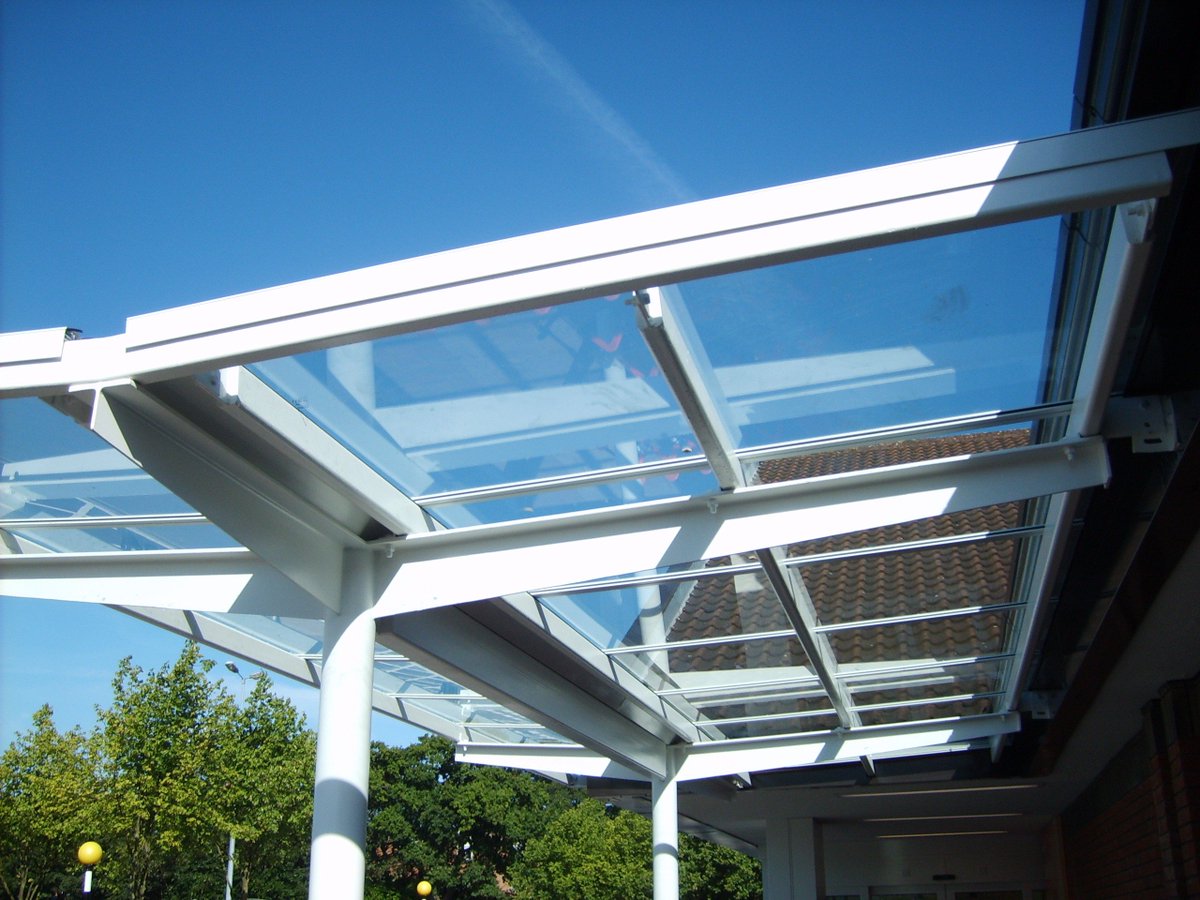 TWFSystems's tweet photo. We supply to our #glazing systems #canopy #companies throughout the UK.If you purchase #roofglazing products, contact us for your price list https://t.co/2NueUfLUTY