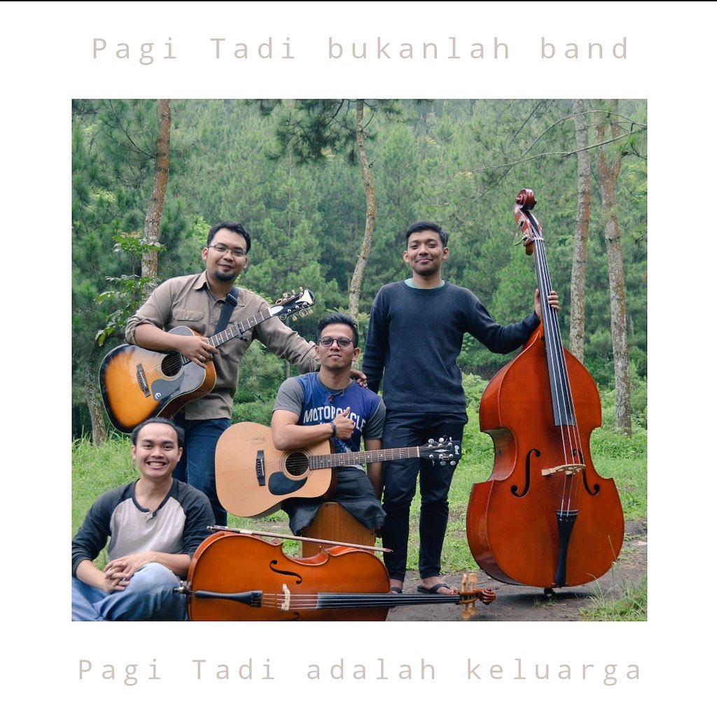 Keluarga Cemara.Hahahahaha
.
#musicandhappiness #musiclove #sastraindonesia#folk #IndieFolk #indie  #forestmusic #mountainmusic