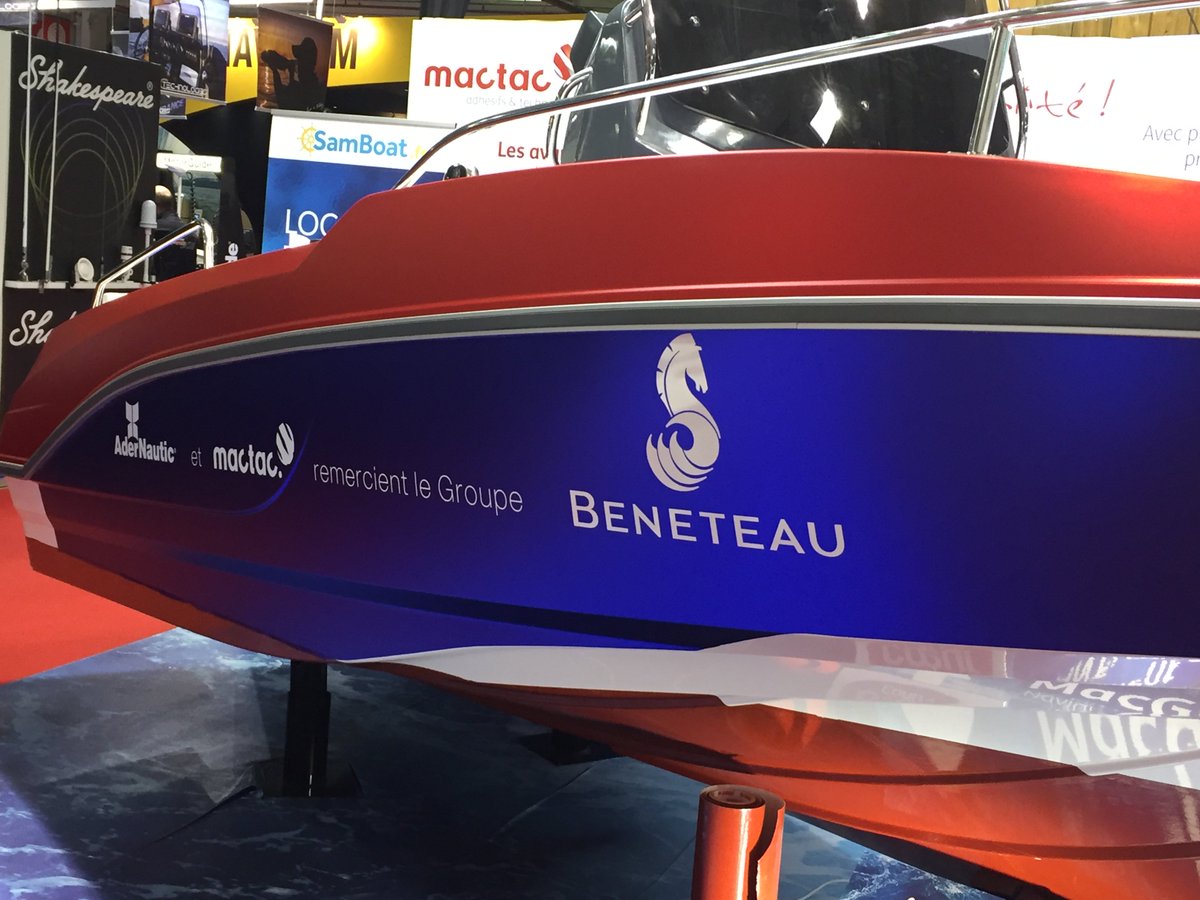 AderNautic_16's tweet photo. @AderNautic_16 et @MACtac_France  remercient @BENETEAU_France pour la location du bateau #nautic2016 #macglide #beneteau #mactac #merci https://t.co/xgXqoBLEQl