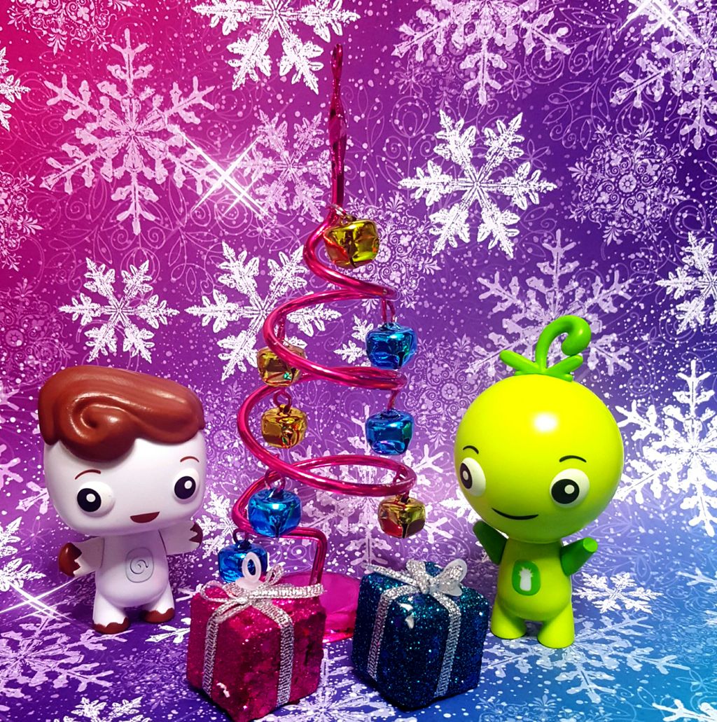 Magicmeemees1's tweet photo. Nothing like the gift of friendship! #magicmeemees #fop #futureofplay #christmas #gifts #friendship #toys #kawaii #walmart #amazon #fun https://t.co/lOLsfk0NKp