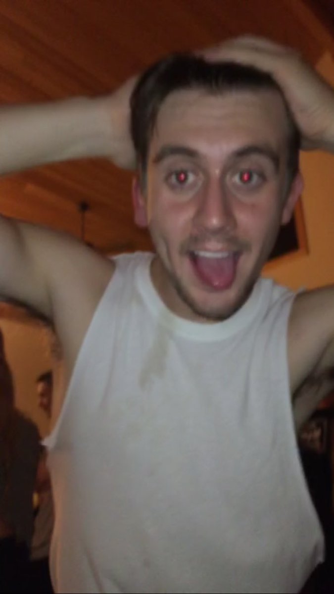 Keyleeeeee's tweet image. I can't stop laughing @NeilTreiber