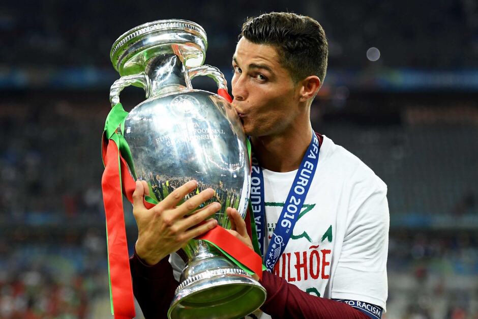 ODDSbible's tweet photo. What a year for Cristiano Ronaldo... https://t.co/GPj6UkYFH6