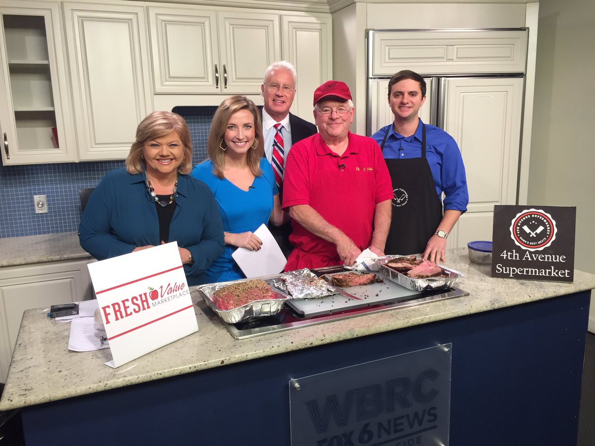 4thavenuemarket's tweet photo. Our owner &amp; butcher made a holiday favorite of prime rib with friends at @WBRCgoodday @WBRCnews #4thAveSupermarket #FreshValue #Dorseys https://t.co/lzlWUSeXZX